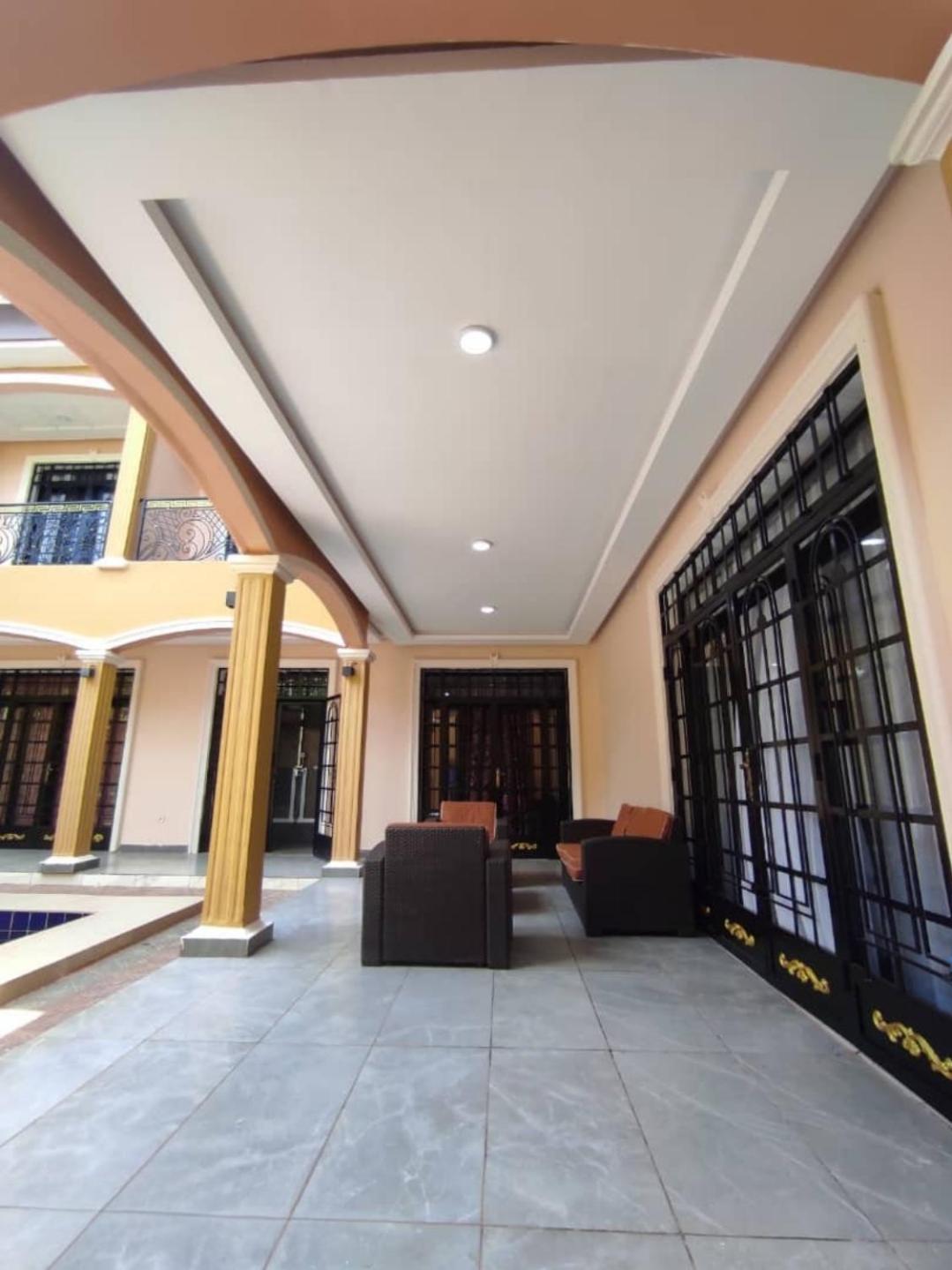 Residence Cherel 'New' Yaoundé Eksteriør bilde